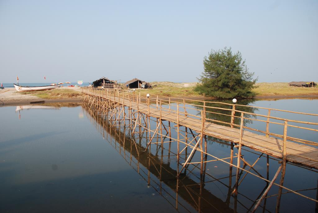 Molly'S Nest Hotel Mandrem Bagian luar foto